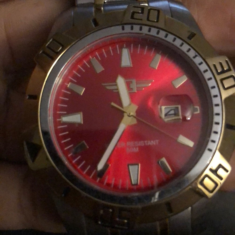 Watch - Picture 2 of 5